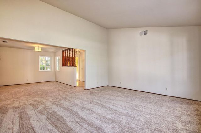 4402 White Oak Ct, Rocklin, CA 95677