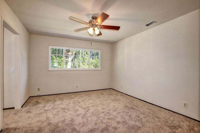 4402 White Oak Ct, Rocklin, CA 95677