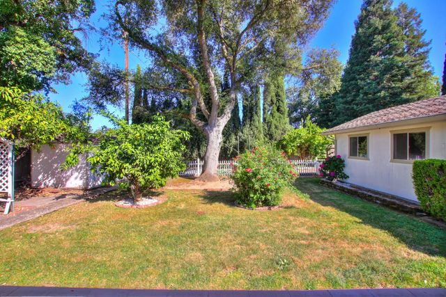 4402 White Oak Ct, Rocklin, CA 95677