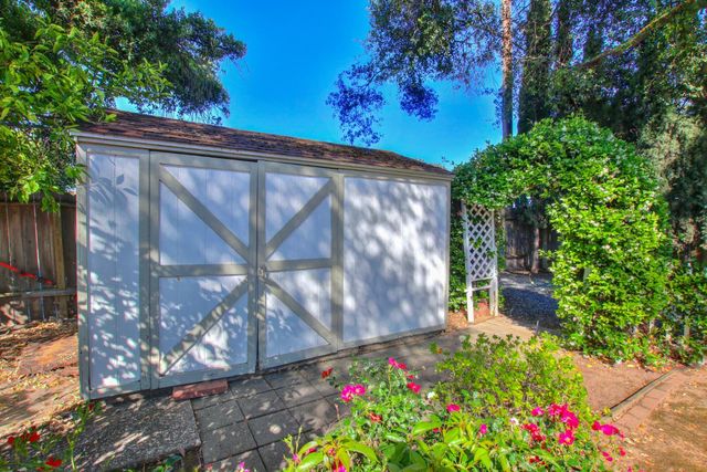 4402 White Oak Ct, Rocklin, CA 95677