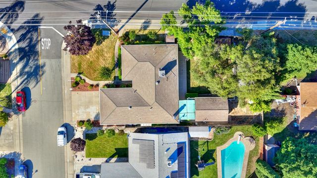 4402 White Oak Ct, Rocklin, CA 95677