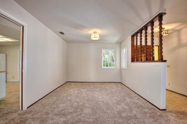 4402 White Oak Ct, Rocklin, CA 95677