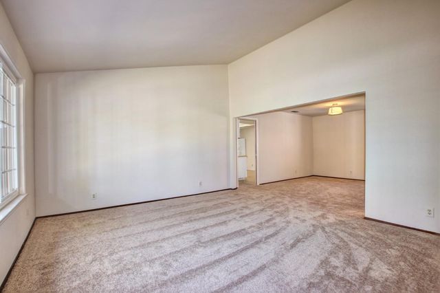 4402 White Oak Ct, Rocklin, CA 95677