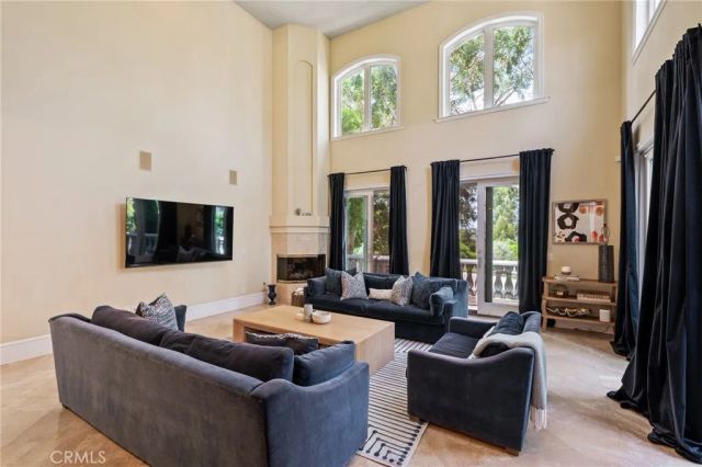 3210 N Ardmore Avenue, Manhattan Beach, CA 90266