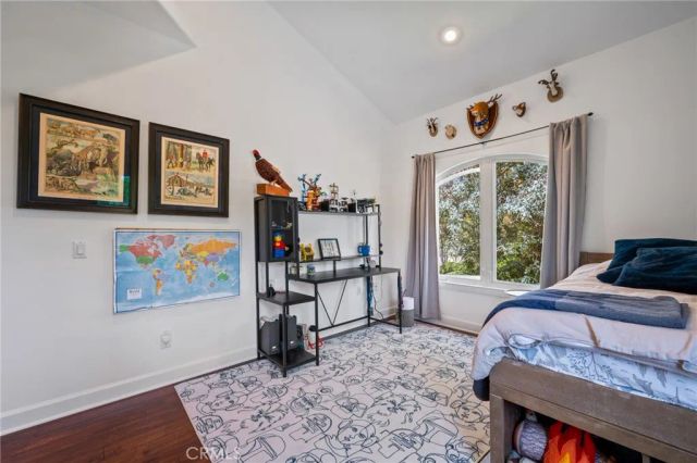 3210 N Ardmore Avenue, Manhattan Beach, CA 90266