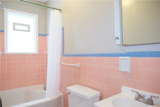 233 Pennsylvania Street 1, Buffalo, NY 14201