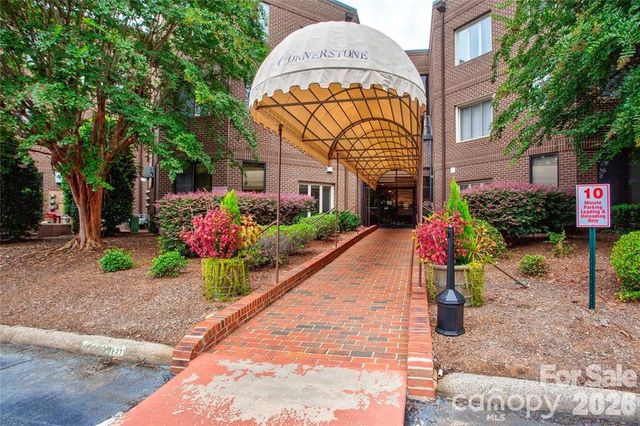 84 Lake Concord Road NE, Concord, NC 28025