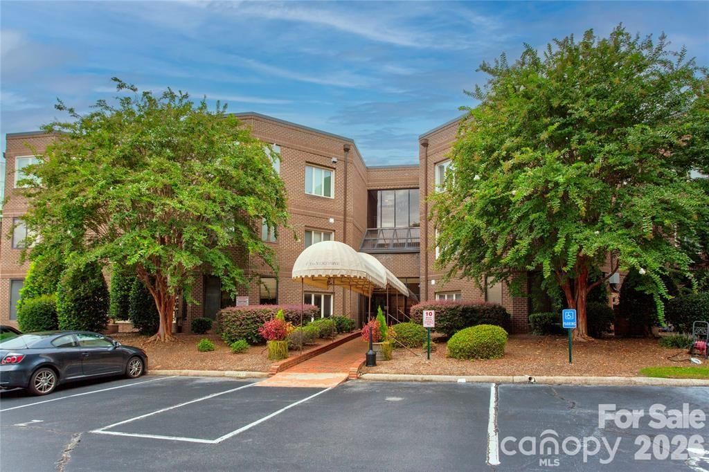 84 Lake Concord Road NE, Concord, NC 28025