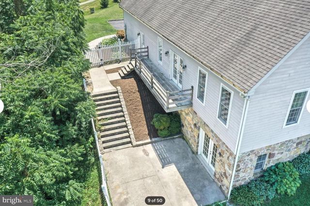 1520 HERRS RIDGE RD, Gettysburg, PA 17325