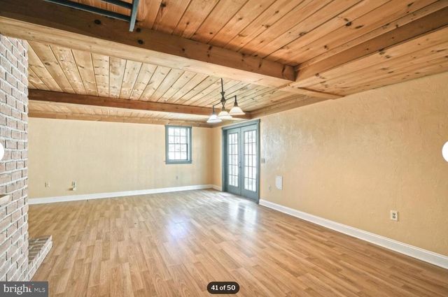 1520 HERRS RIDGE RD, Gettysburg, PA 17325