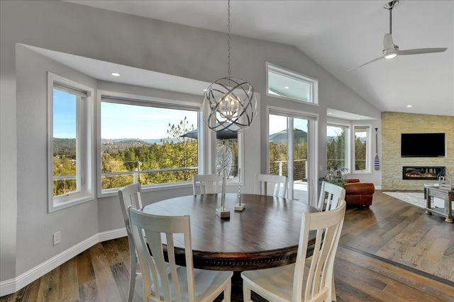 19784 Echo Blue Dr, Penn Valley, CA 95946