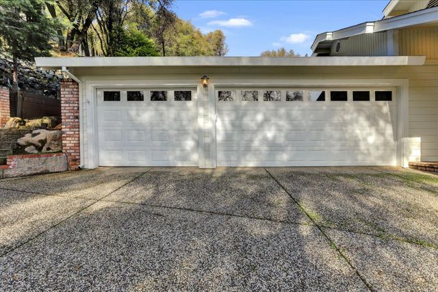 19784 Echo Blue Dr, Penn Valley, CA 95946