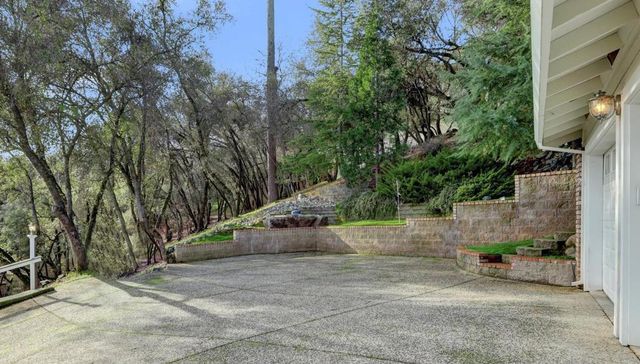 19784 Echo Blue Dr, Penn Valley, CA 95946