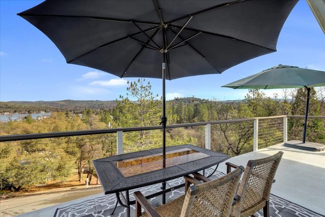 19784 Echo Blue Dr, Penn Valley, CA 95946