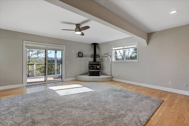 19784 Echo Blue Dr, Penn Valley, CA 95946