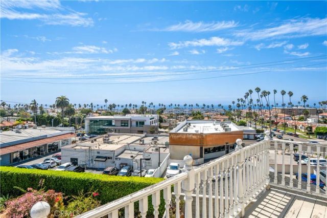 304 Avenue E, Redondo Beach, CA 90277