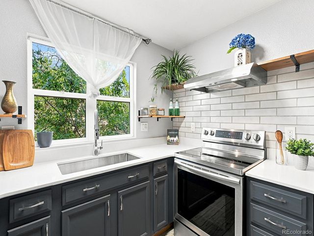 18278 E Flora Place C, Aurora, CO 80013