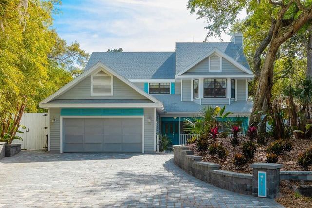 416 Ocean Dr, St Augustine, FL 32080