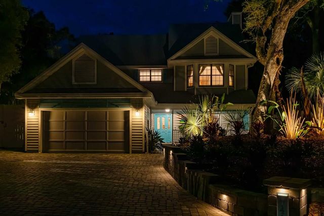 416 Ocean Dr, St Augustine, FL 32080