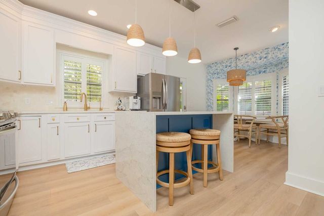 416 Ocean Dr, St Augustine, FL 32080