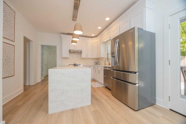 416 Ocean Dr, St Augustine, FL 32080