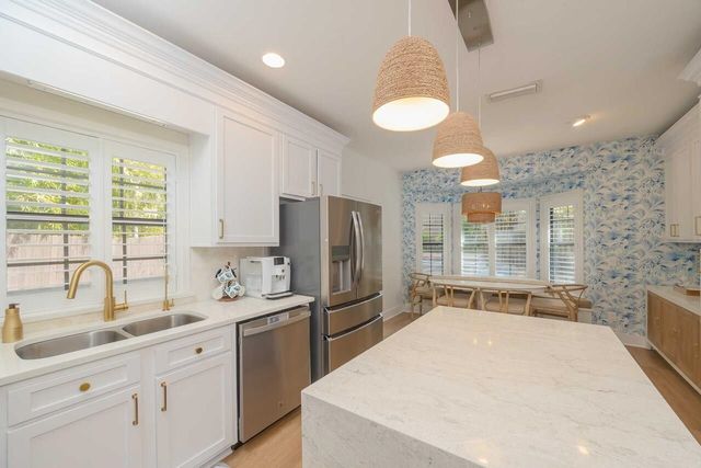 416 Ocean Dr, St Augustine, FL 32080