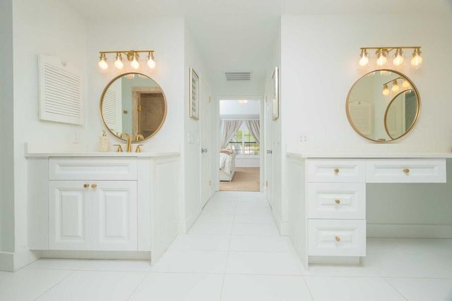 416 Ocean Dr, St Augustine, FL 32080