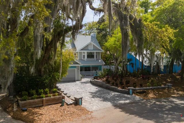 416 Ocean Dr, St Augustine, FL 32080