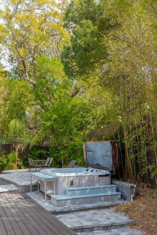 416 Ocean Dr, St Augustine, FL 32080