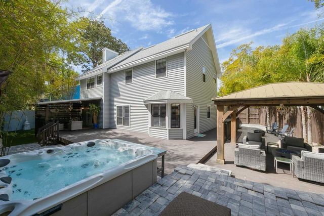 416 Ocean Dr, St Augustine, FL 32080