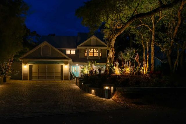 416 Ocean Dr, St Augustine, FL 32080