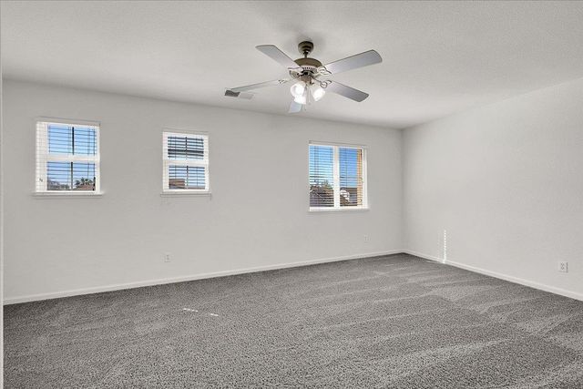 1413 Paddington Way, Plumas Lake, CA 95961