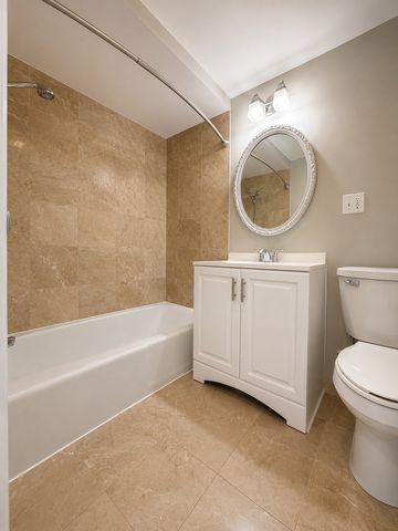 2301 Beau Monde Lane 406, Lisle, IL 60532