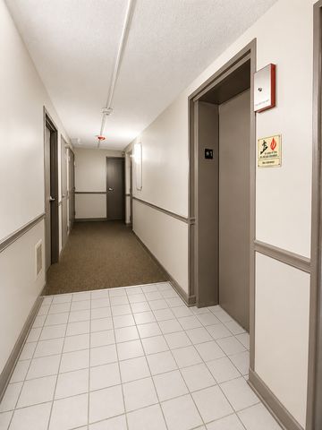 2301 Beau Monde Lane 406, Lisle, IL 60532