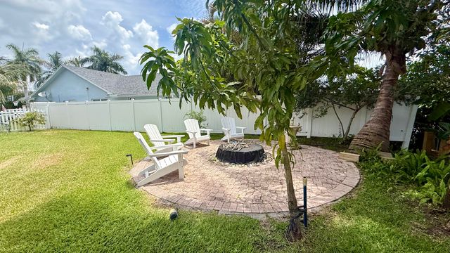 1526 Cormorant Road, Delray Beach, FL 33444