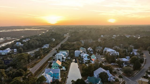 17 Trigger Fish Ln., Murrells Inlet, SC 29576