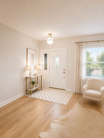 3914 N MOZART Street, Chicago, IL 60618
