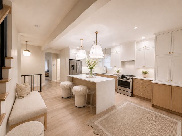 3914 N MOZART Street, Chicago, IL 60618