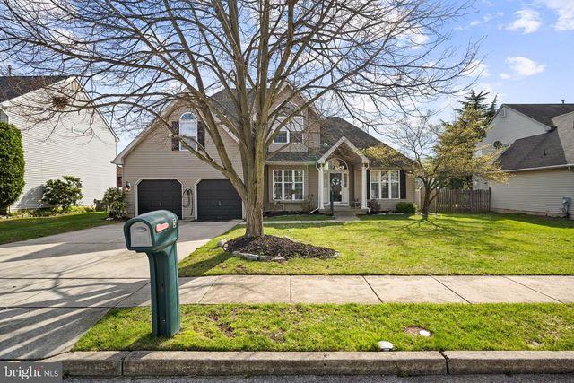 5 HEATHROW COURT, Blackwood, NJ 08012