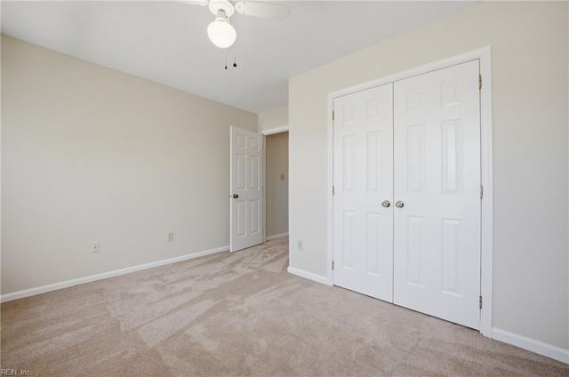 222 Silver Fox TRCE, Yorktown, VA 23693