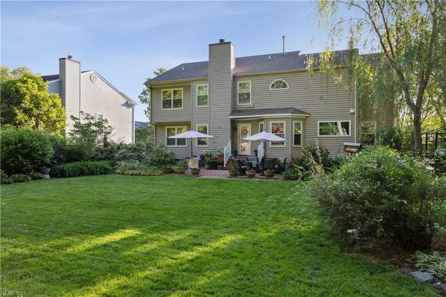 222 Silver Fox TRCE, Yorktown, VA 23693