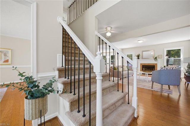 222 Silver Fox TRCE, Yorktown, VA 23693