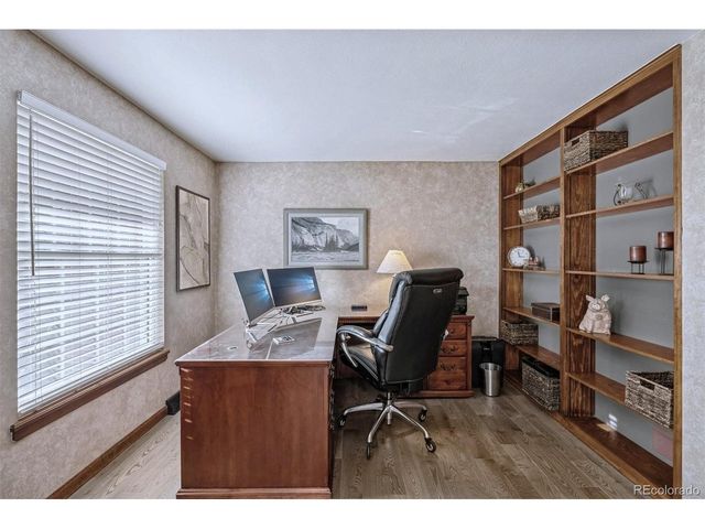 9461 W Baltic Ct, Lakewood, CO 80227