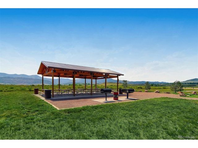 9461 W Baltic Ct, Lakewood, CO 80227