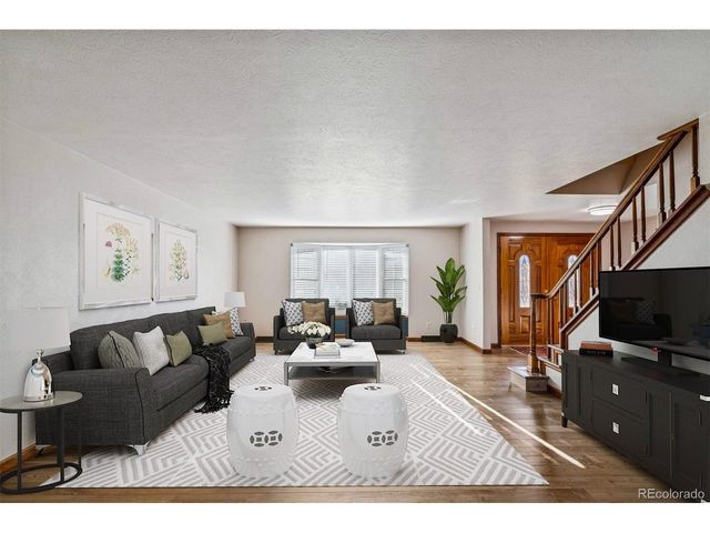 9461 W Baltic Ct, Lakewood, CO 80227