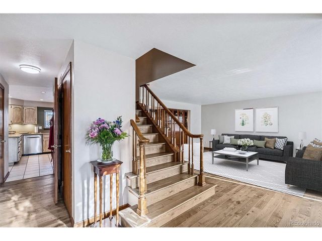 9461 W Baltic Ct, Lakewood, CO 80227