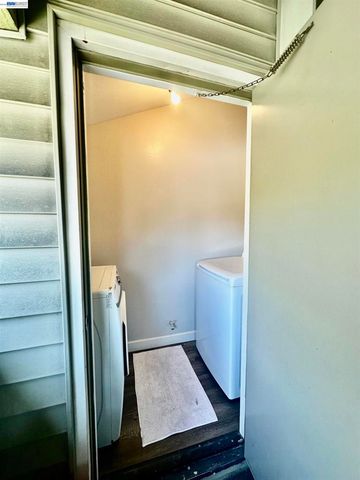 74 Carriage Way 74, Pomona, CA 91766