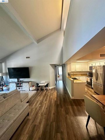 74 Carriage Way 74, Pomona, CA 91766