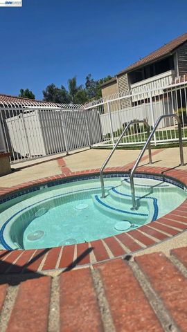 74 Carriage Way 74, Pomona, CA 91766