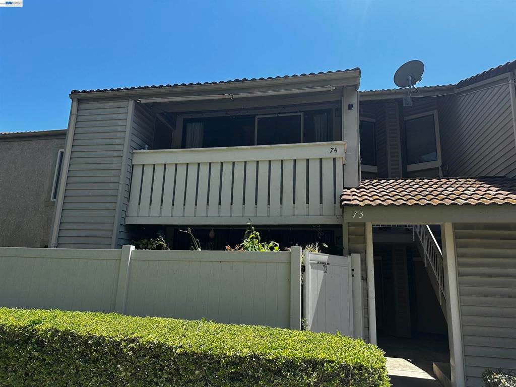 74 Carriage Way 74, Pomona, CA 91766